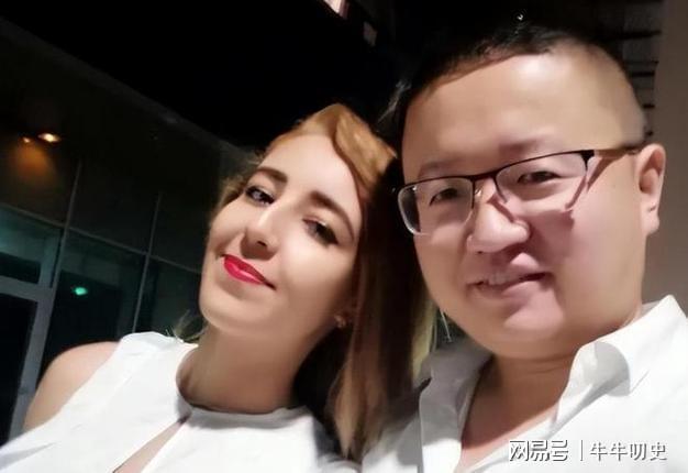 家女岳父要彩礼1000元几年后身价上亿CQ9传奇电子山东小伙娶27岁非洲富(图1)